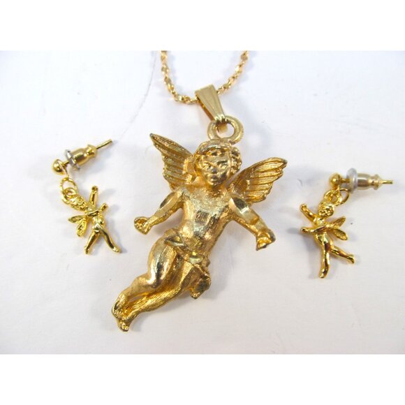 Cherub Angel Pendant Necklace and Matching Pierced Earring Set - Picture 2 of 10
